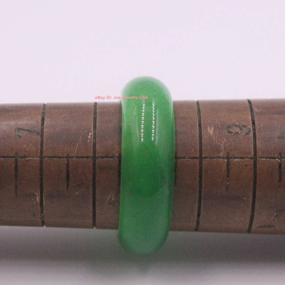 Beautiful Chinese Light Green Jade 5.8mm Width Ring Band Size 8