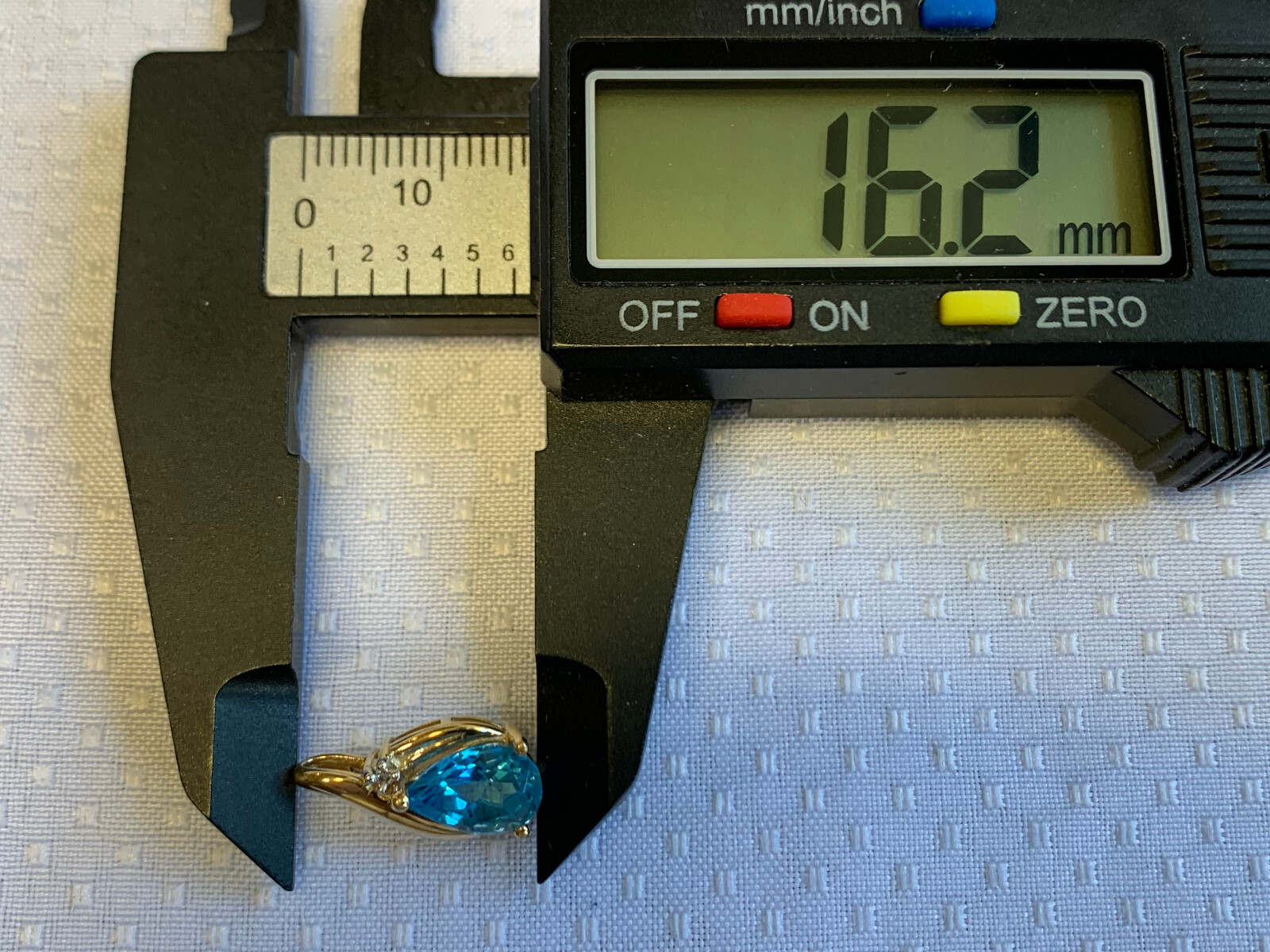 10K Yellow Gold Pendant 1.48g Fine Jewelry Blue Topaz Teardrop Stone Charm