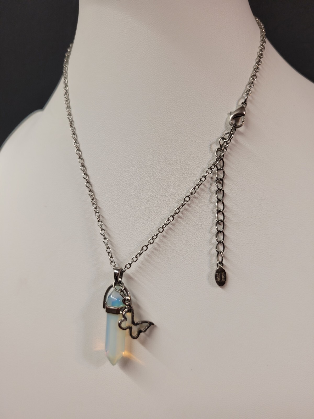 15-17″ Adult Jewels Silvertone Necklace W/Butterfly & Crystal Stone Pendant (N6)
