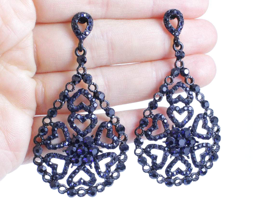 HEARTS AUSTRIAN CRYSTAL RHINESTONE CHANDELIER DANGLE EARRINGS STUD NAVY E2079N
