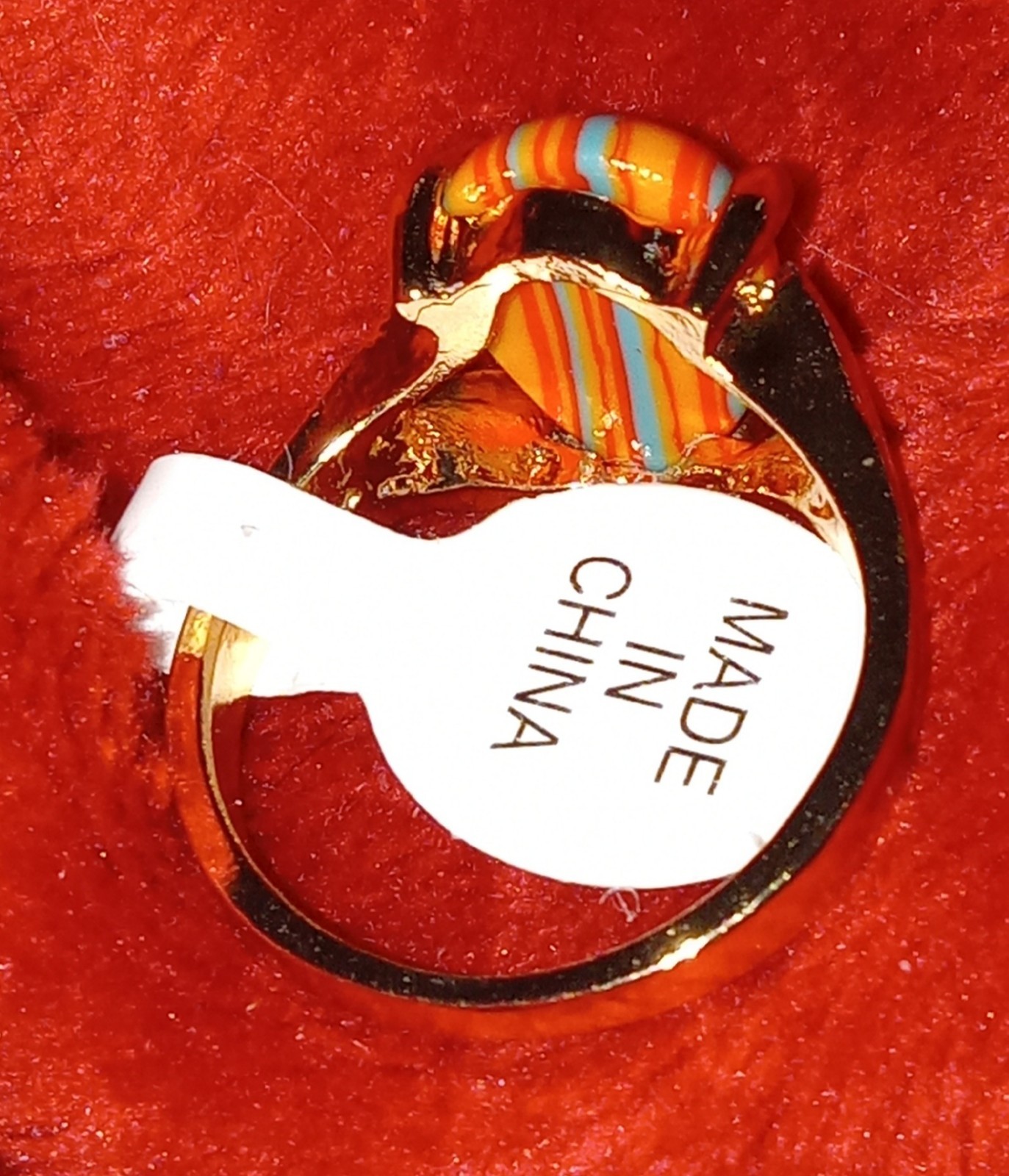 Unique Rainbow Stone Ring In Goldtone Size 8.5 New With Tag