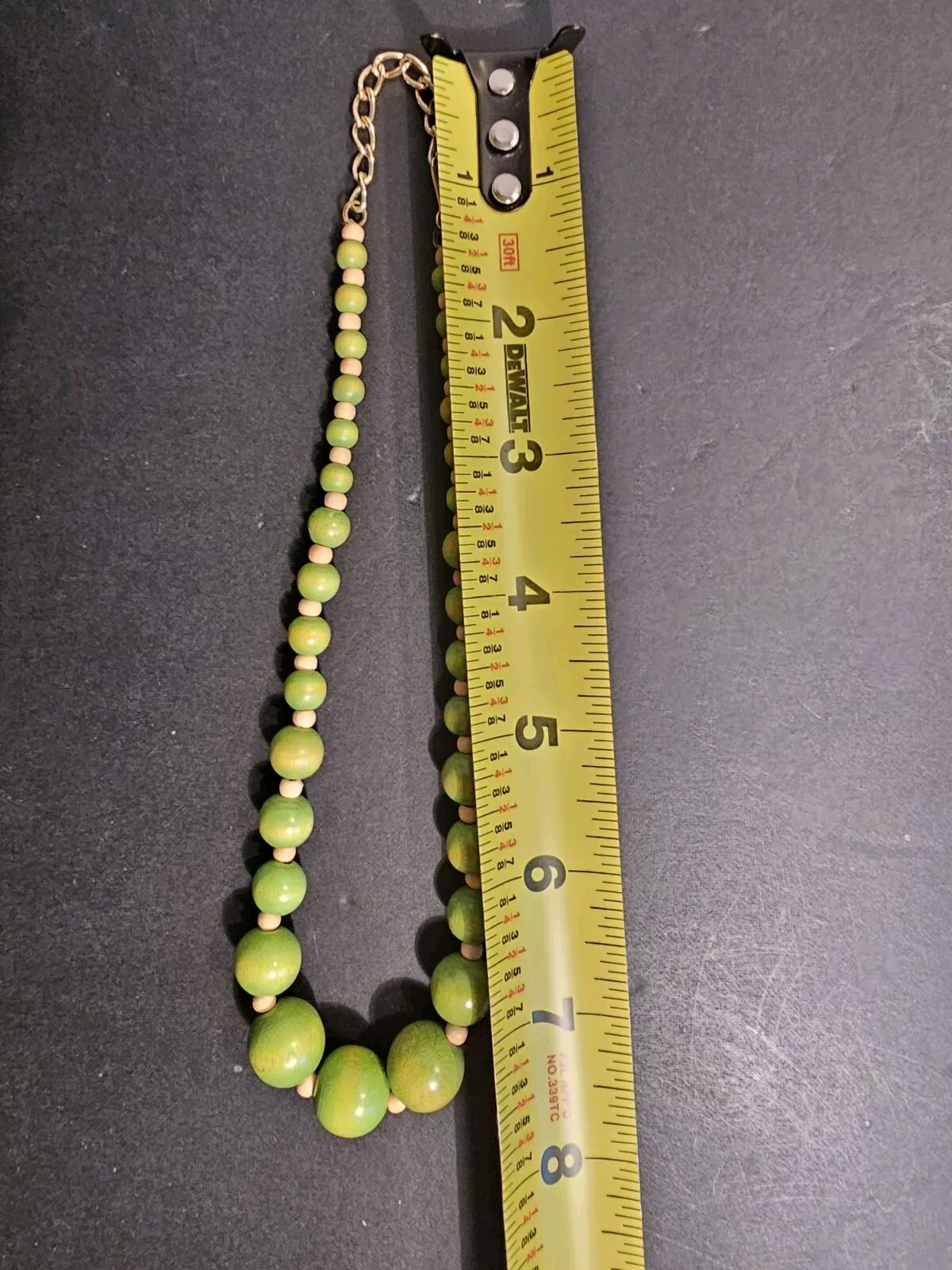Adjustabe – Green Round Wooden Beaded Necklace With Hook Closure
