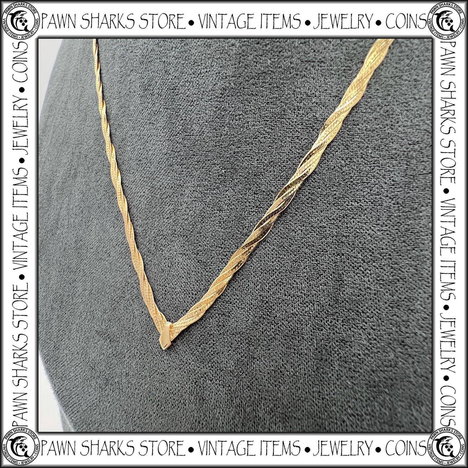18″ Twisted Herringbone V-Shape Necklace in 14K Yellow Gold