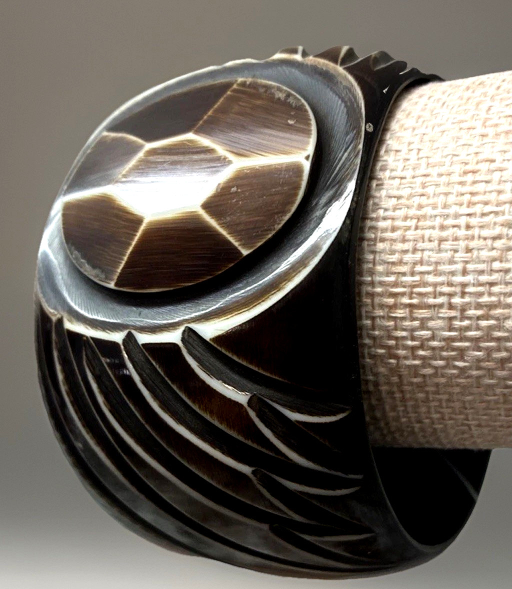 Antika Gorgeous Acrylic Carved Tortoise Shell Medallion Bangle Bracelet 9”