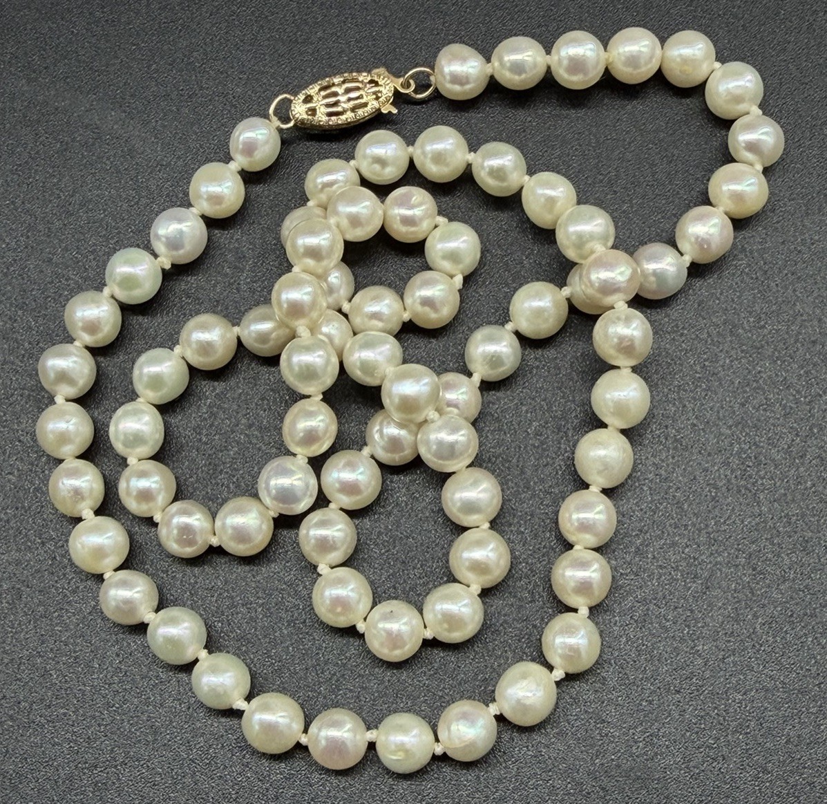 Cultured Pearls JCM White Round Beaded Strand Necklace 14k Gold Hook Clasp 17.5”
