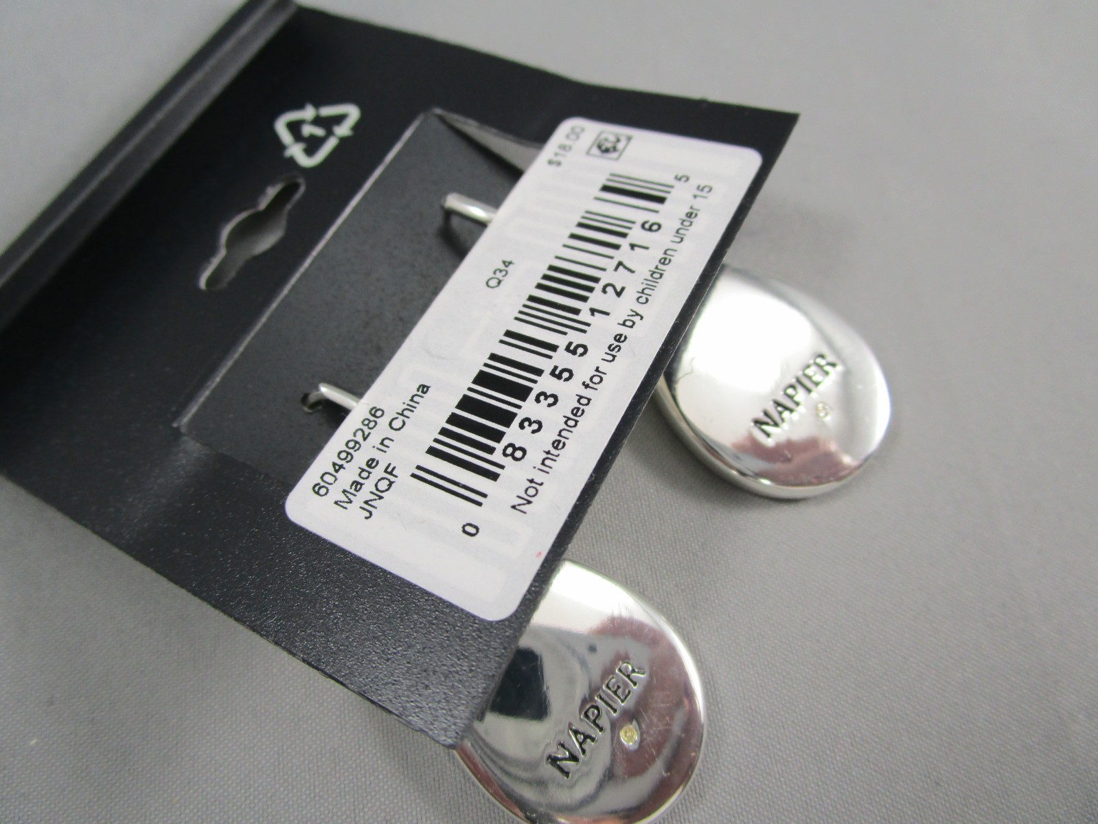 NWT NAPIER 1 3″ Dangling Teardrop silver Tone Black Leverback Earrings 179m