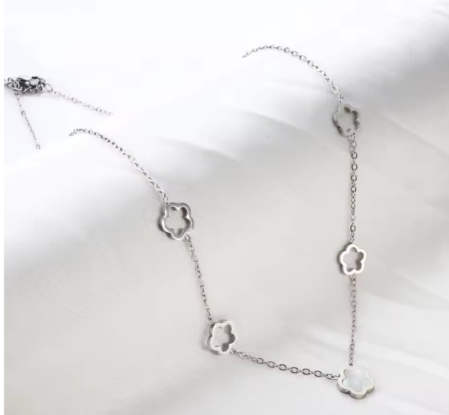 Silver Stainless Steel Shell flower Necklace with 45 cm +5cm ext link chain