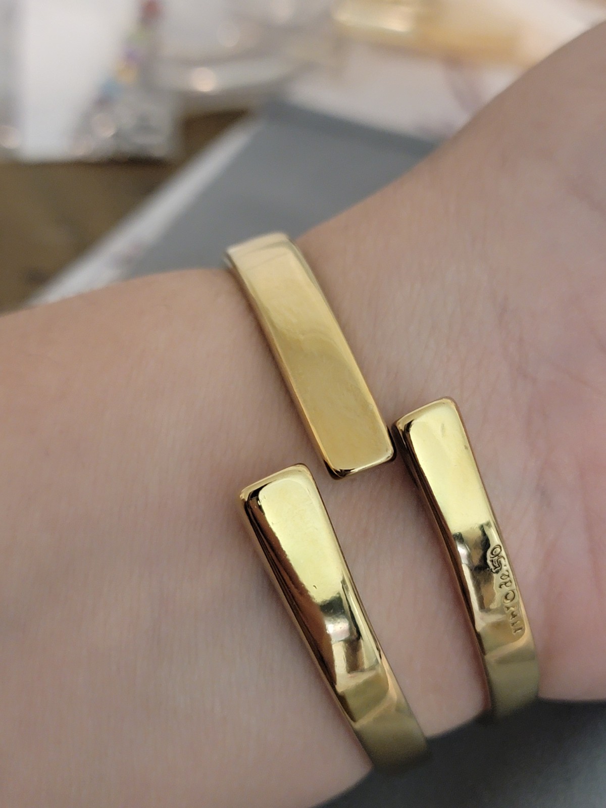 UNO de 50 ‘SER ORIGINAL’ 18k Gold Plated Rigid Hinged Bracelet $270