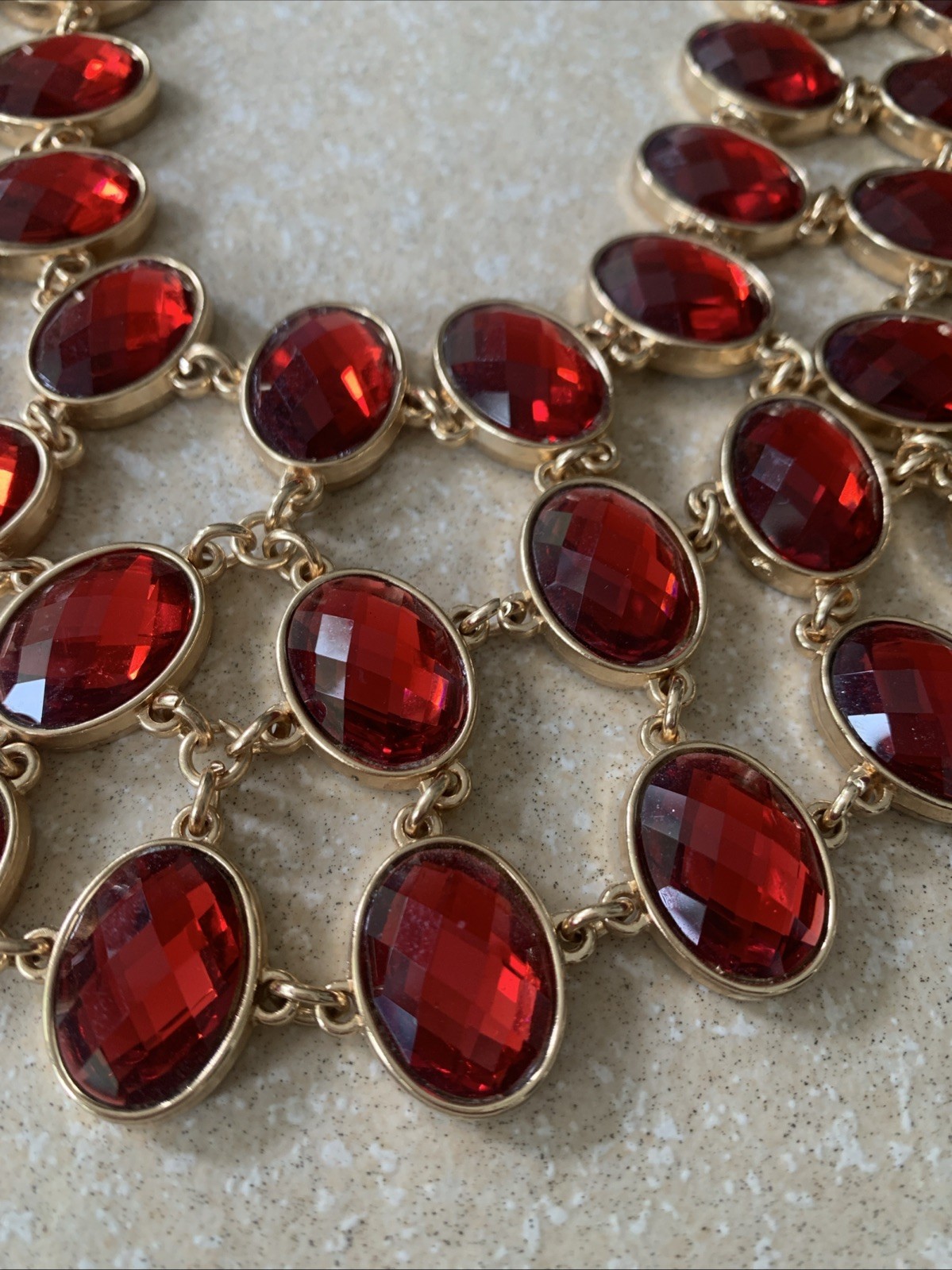 Vintage Gold Tone Red Faux Rhinestone Statement Necklace Costume Jewelry Earring