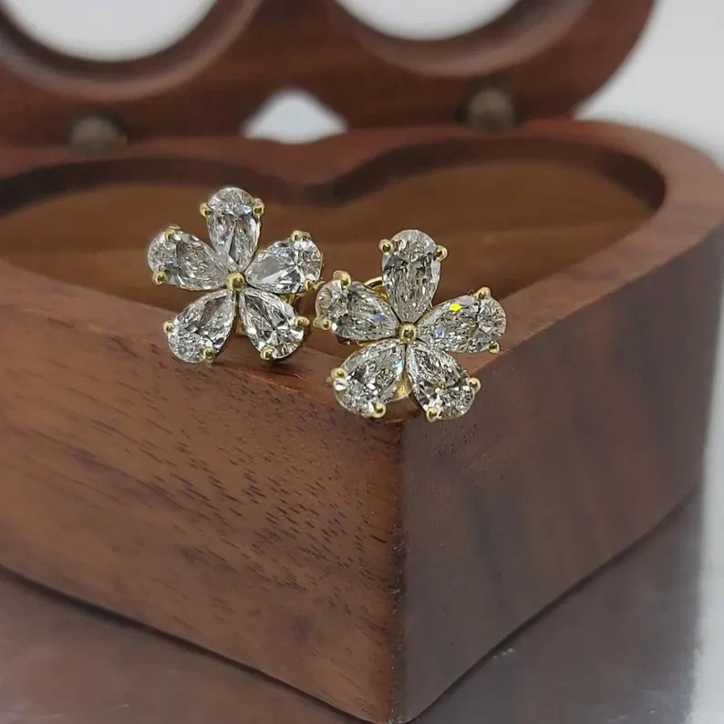 2.80 Ct Round Cut Simulated Diamond Flower Stud Earring 14k Yellow Gold Plated