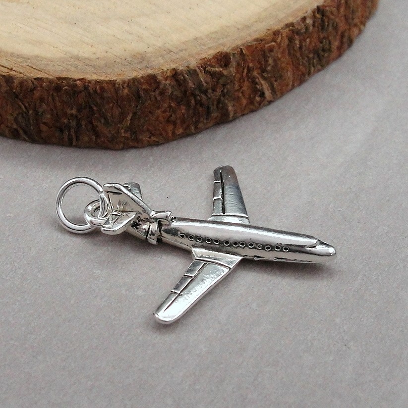 Silver AIRPLANE Jet Plane Travel CHARM PENDANT *NEW*
