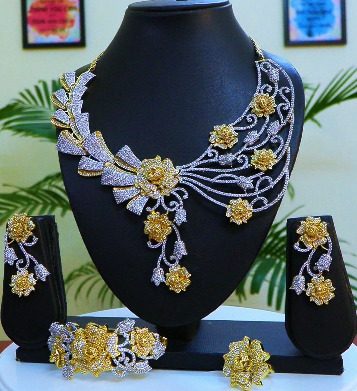 Jewellery sets for women with 18 kt / 24 Kt Pure Gold Plated Rhodium Polish