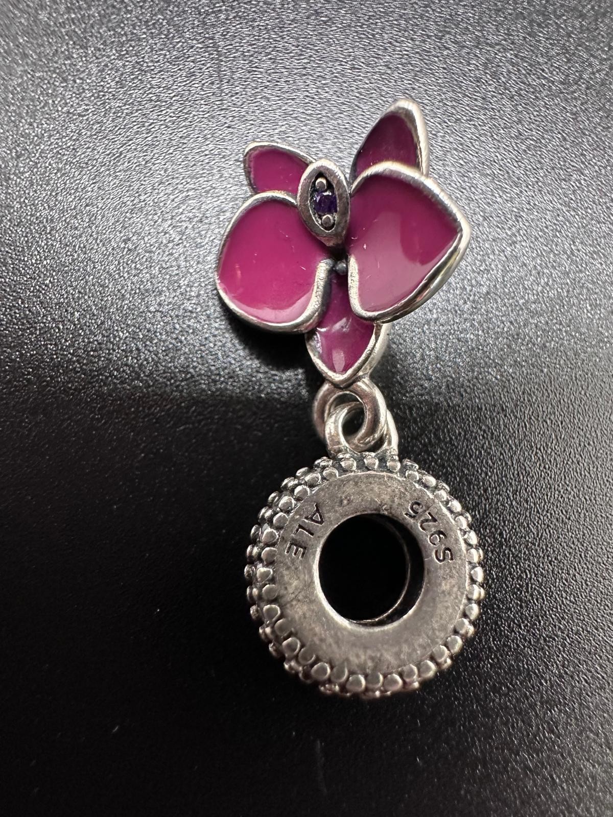 Authentic Pandora Charms 925 – ALE