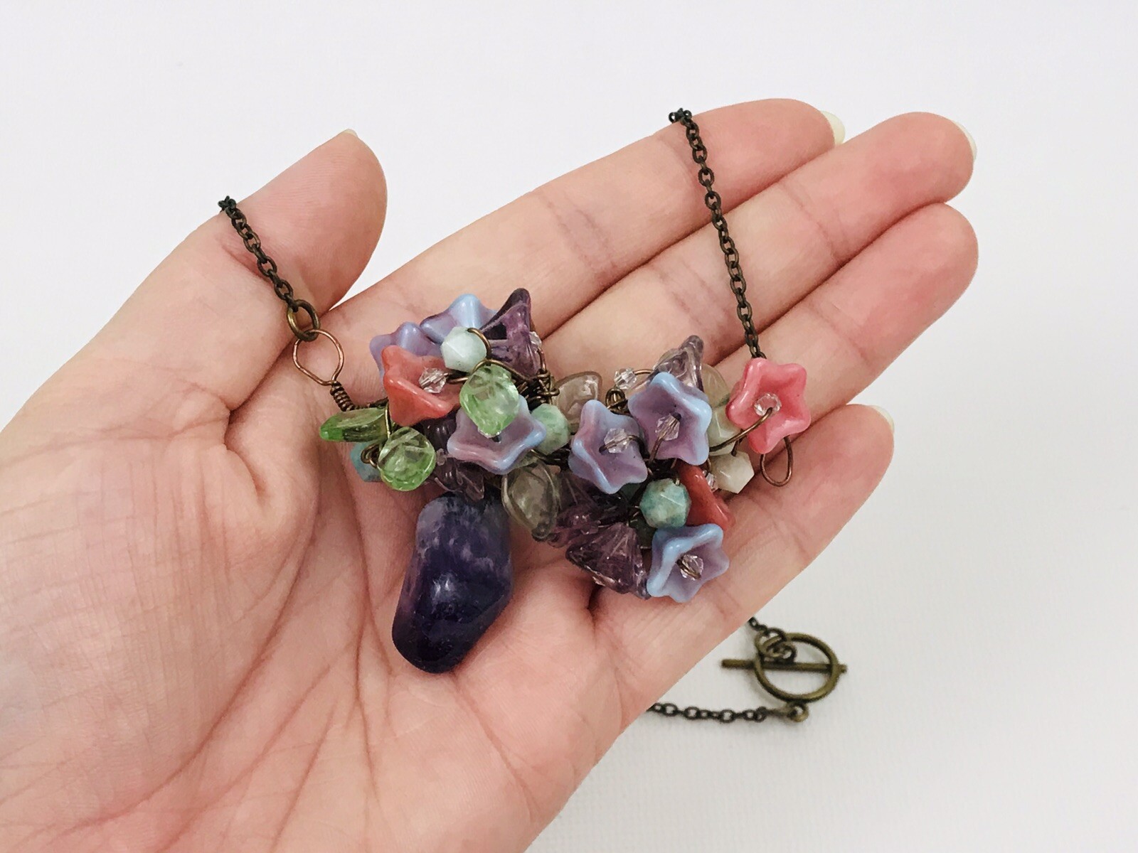 Amethyst Cluster Stone Drop Wire Wrap Necklace Glass Flower 18.5″