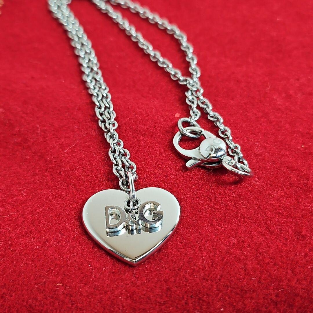 D&G Silver Heart Pendant Necklace Long Chain 44cm Charm Authentic From Japan