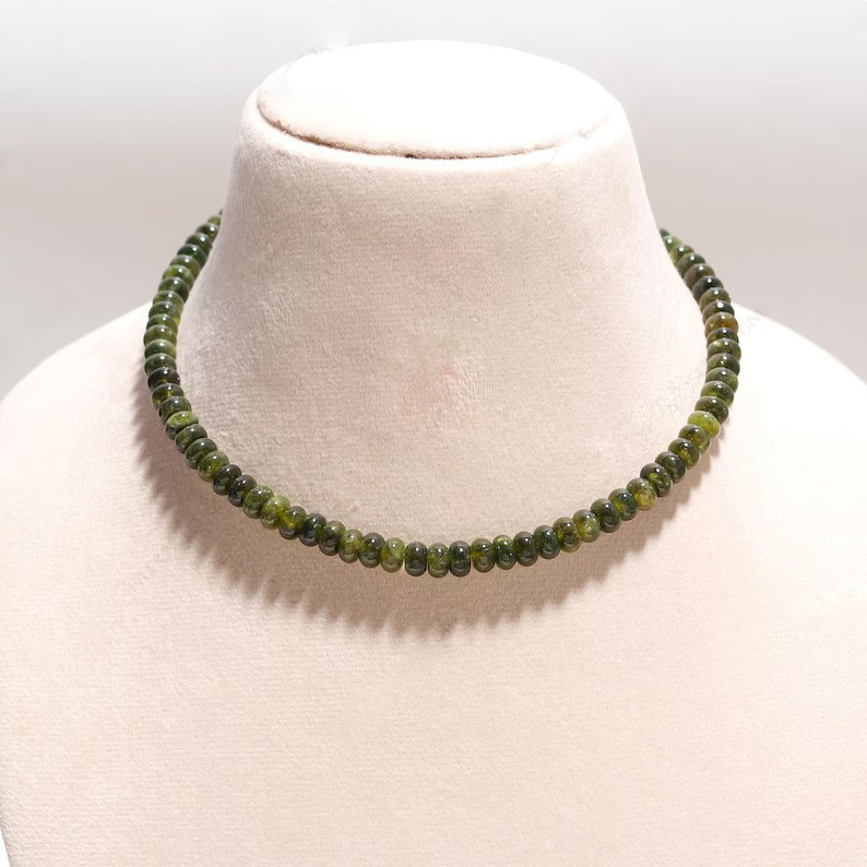 925 Sterling Silver Moldavite Gemstone Quartz 8-9MM Smooth Gemstone Necklace 18″