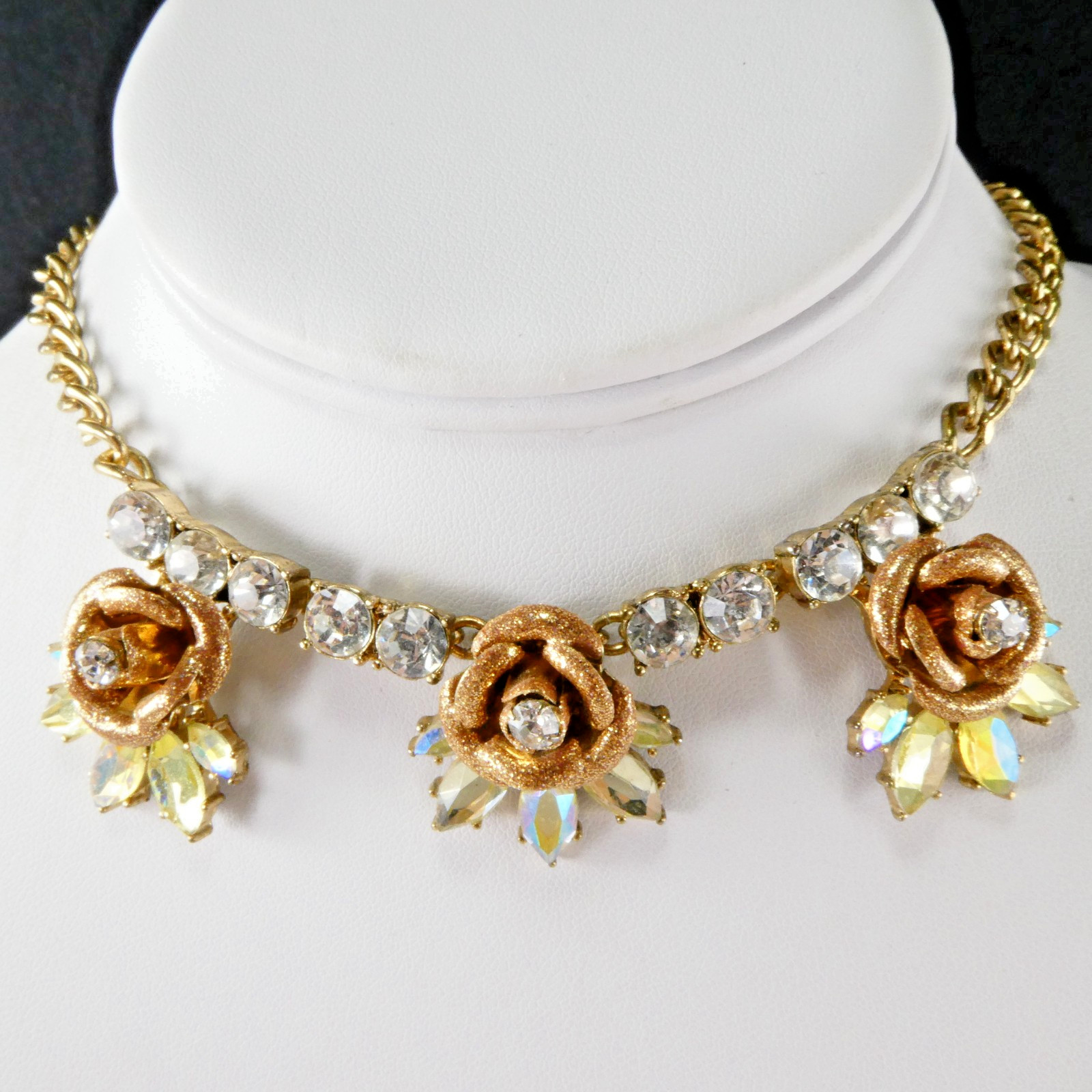 Betsey Johnson Rhinestone Flower Necklace 3 Roses Yellow Clear