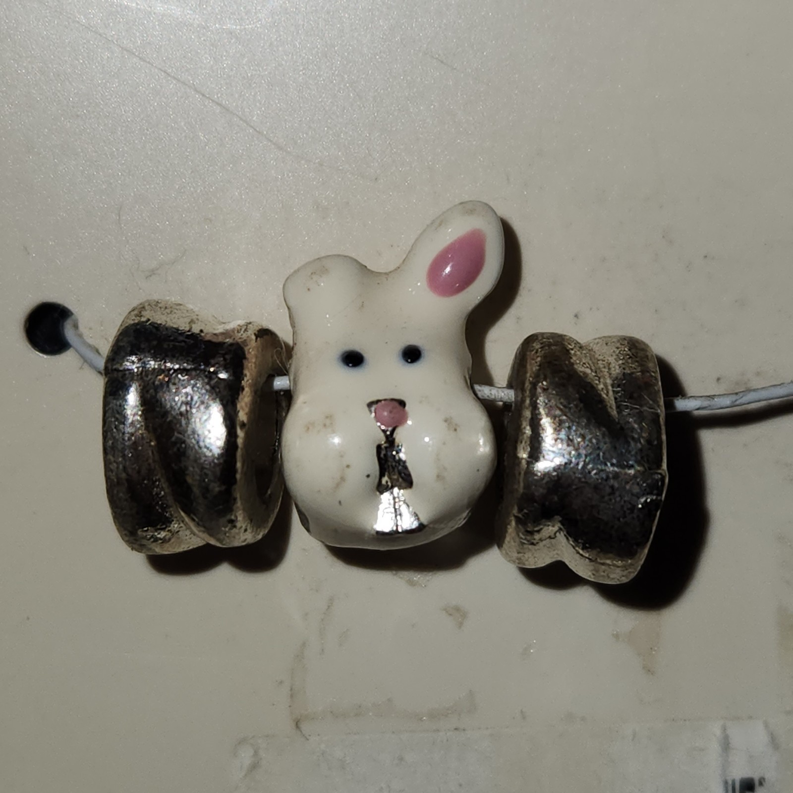 2 EASTER BUNNY Charms + 4 Silver Tone Add On Charms Rabbit NOS Sensible Solution
