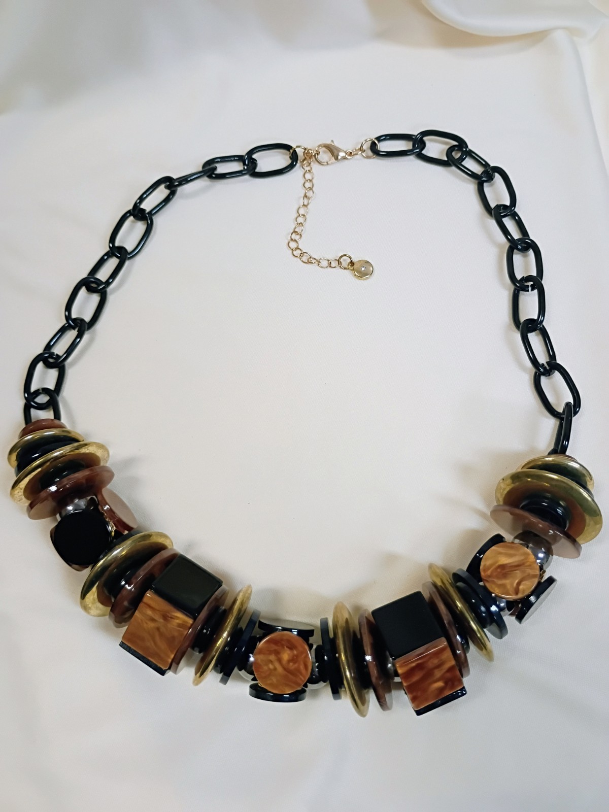 Cato 1946 Signed Black & Brown Plastic Square Beaded Chain Statement Necklace