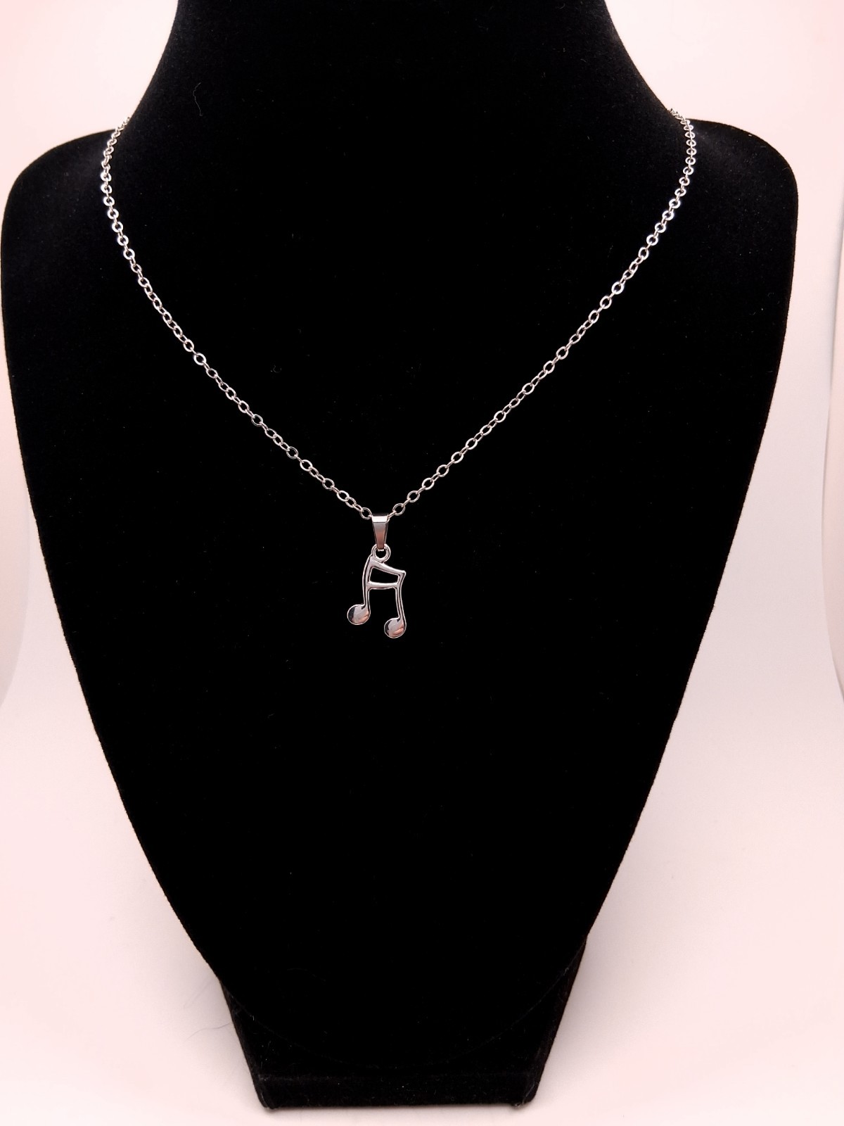 Tiny Music Note Pendant Necklace Minimalist Simple Fashion Jewelry Silvery Tone