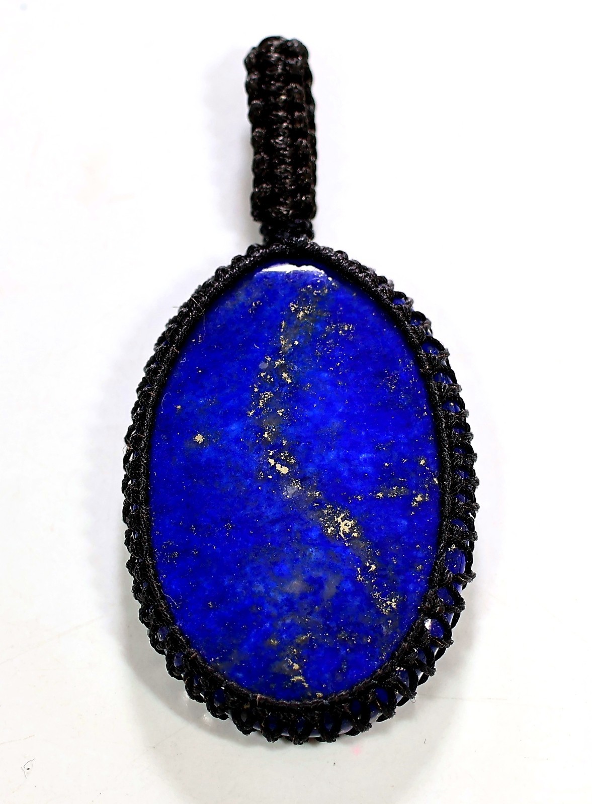 61 Ct 6X26X38 mm Natural Blue Lapis Lazuli Oval Macrame Pendant 2.10″ KF-483