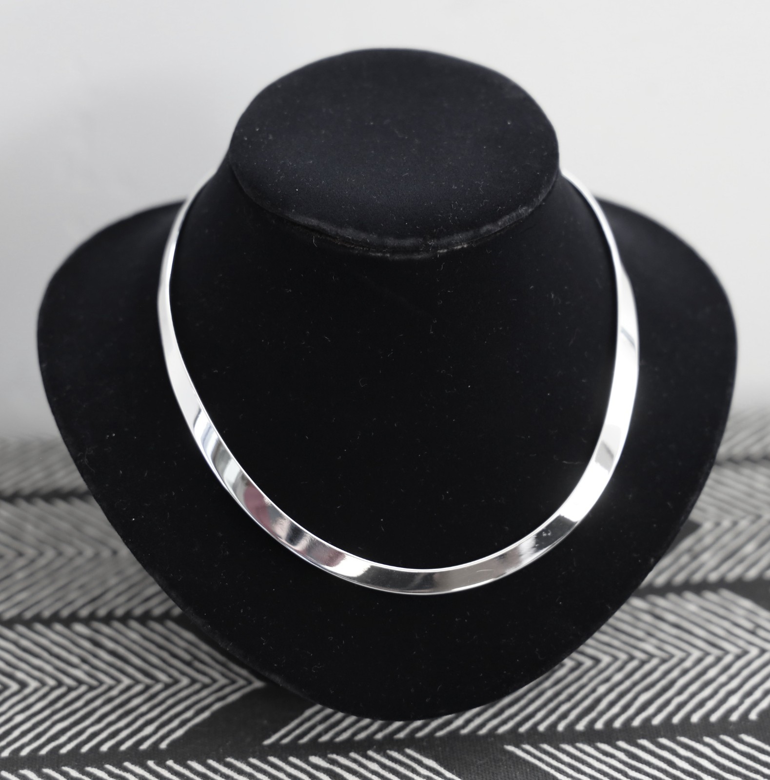 .925 Sterling Silver Plated Choker Collar Necklace Oval Flat Small Jewelry
