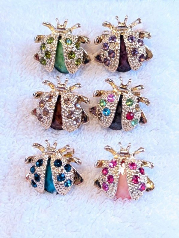 Multi Color Rhinestone Ladybug Set of 6 – 3/4″ x 3/4″ Scatter Pins