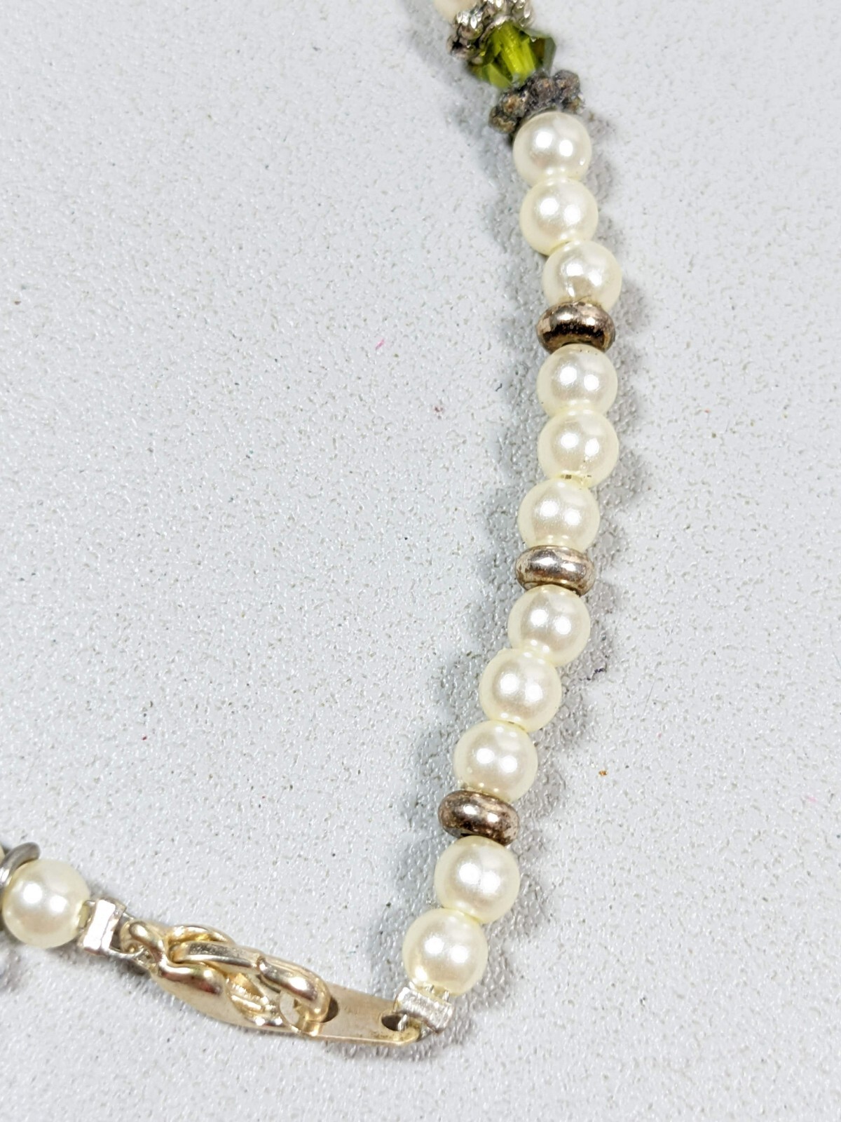 Ivory Color Acrylic Faux pearl Green Brown Crystal Heart Charm Bracelet 6.5 in