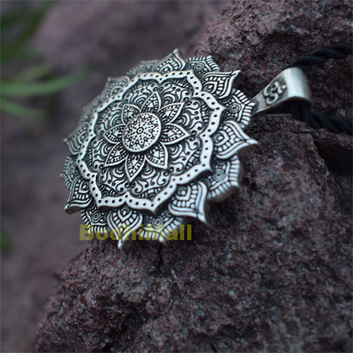 Mandala Yoga Meditation Art Geometry Pendant Necklace
