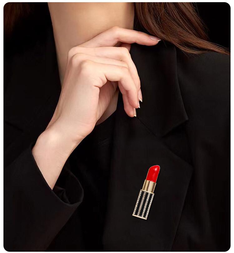 hot selling rhinestone studded lipstick brooch, women’s quality fashion jewelry