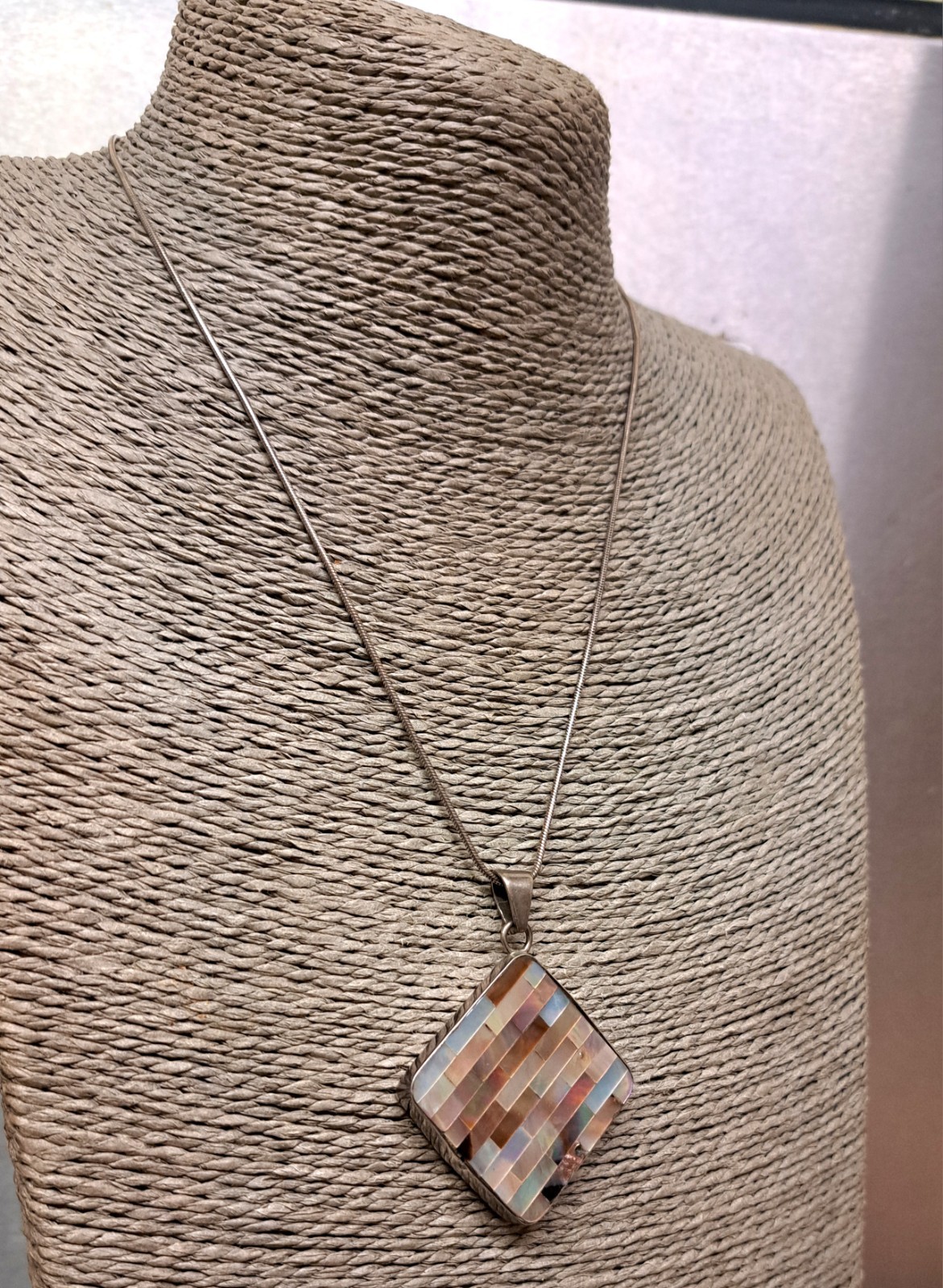 Vintage Sterling Silver 925 pendant Abalone mosaic Large 3cm 17.1gr 47cm chain