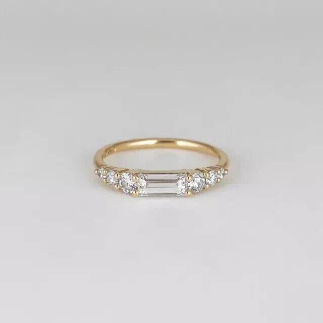 Emerald Cut Simulated Diamond Stunning Wedding Band Ring 14k Yellow Gold Plated
