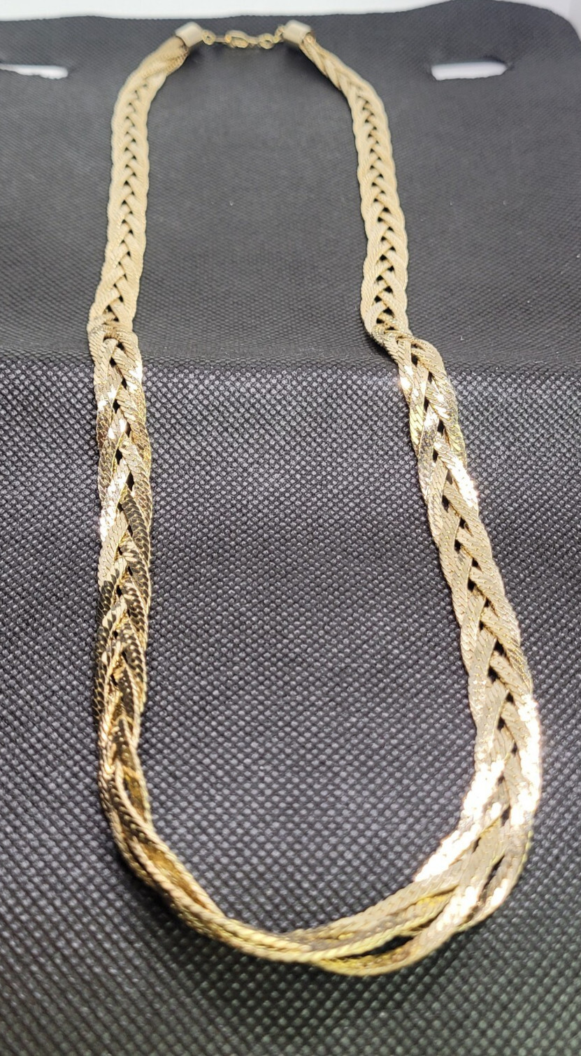 Vintage Gold Tone Twisted Herringbone Chain Necklace Faux READ