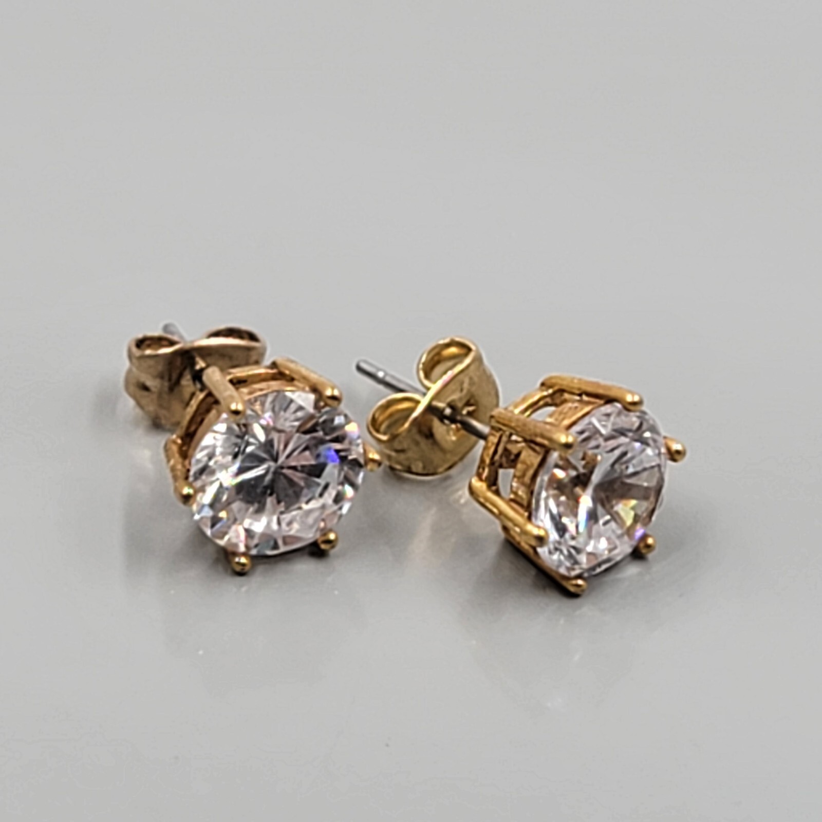 Cubic Zerconia Earrings Studs Gold Tone Solitaire