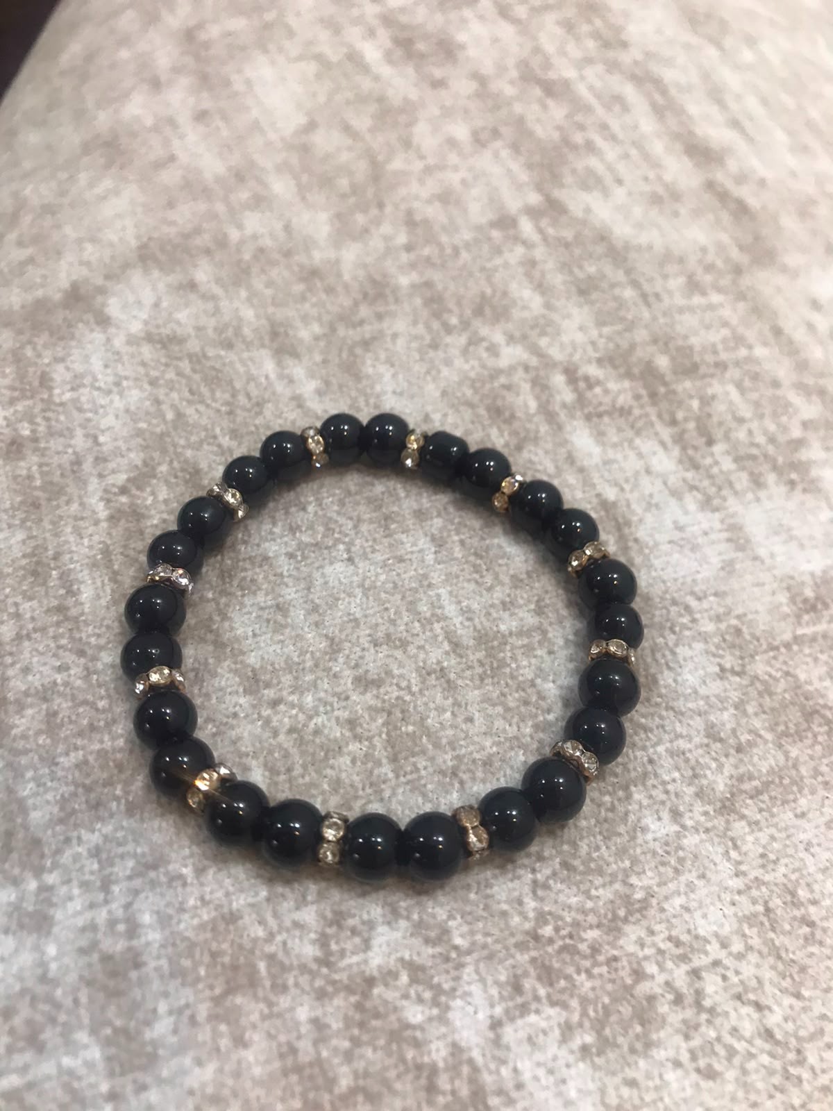 Black Onyx-Style Beaded Bracelet with Crystal Rhinestone Spacers – Stretch Women