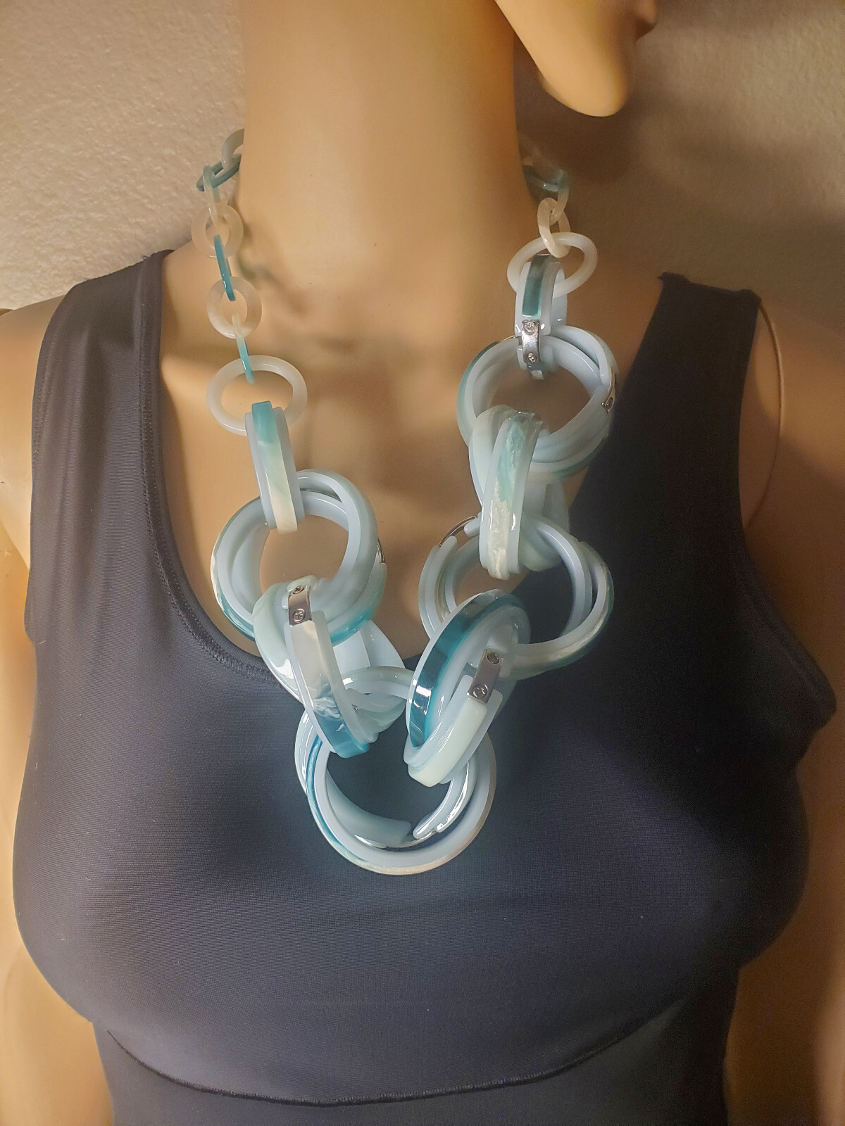 Rush by Denis & Charles Large Chunky Green Blue Resin Acrylic Link Necklace