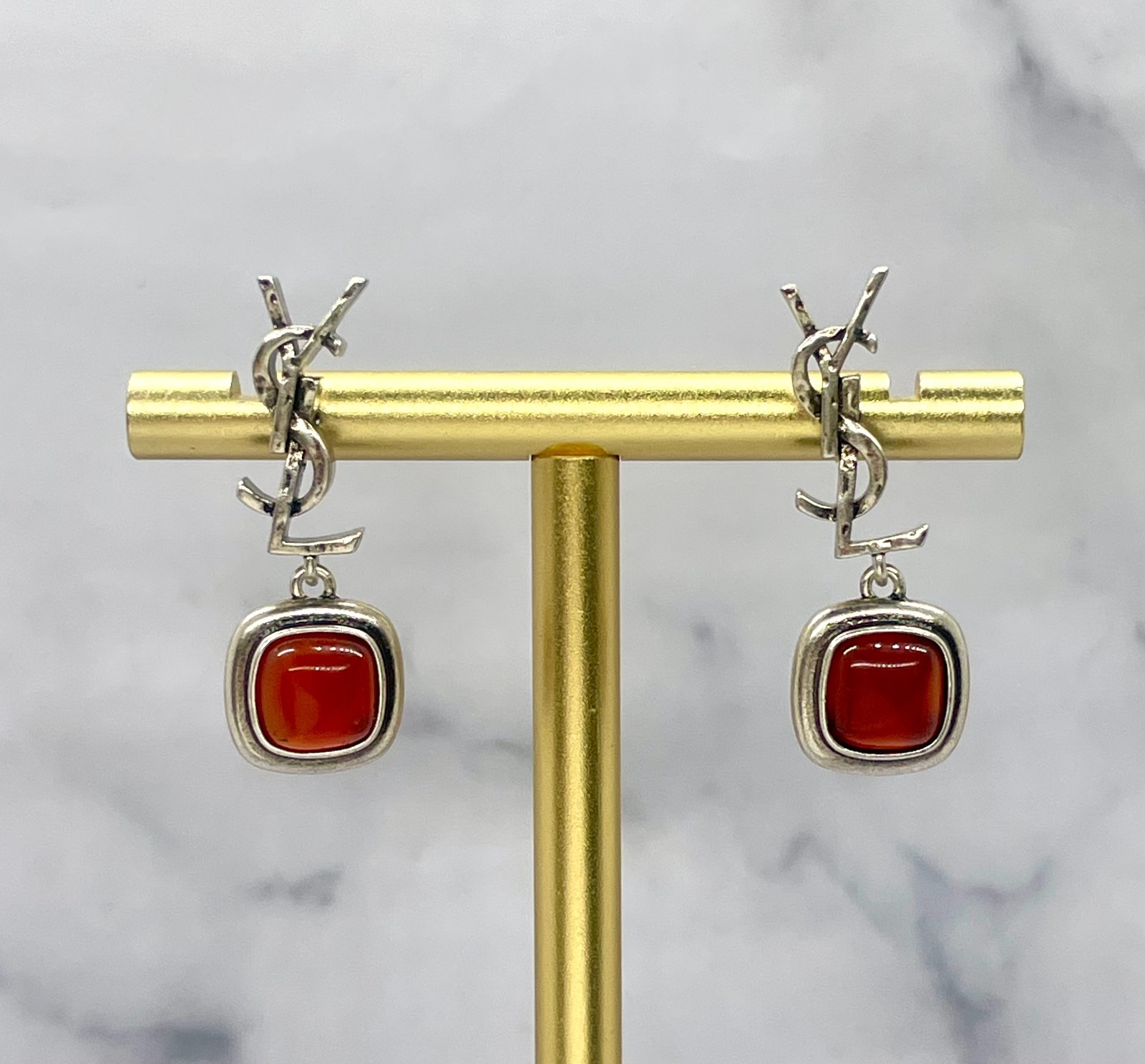 YSL YVES SAINT LAURENT Red Stone Pendant Monogram Earrings – Pre owned / MF6238