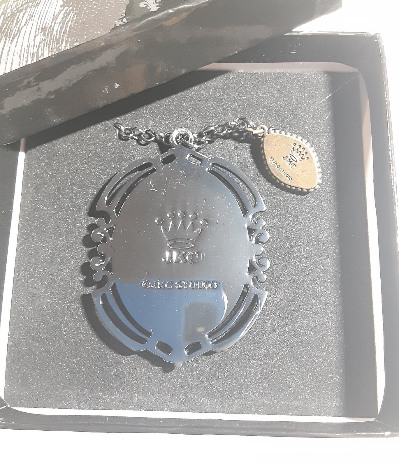 *** RETIRED – JKC Jessica Kagan Cushman OMG “attitude” Necklace ***
