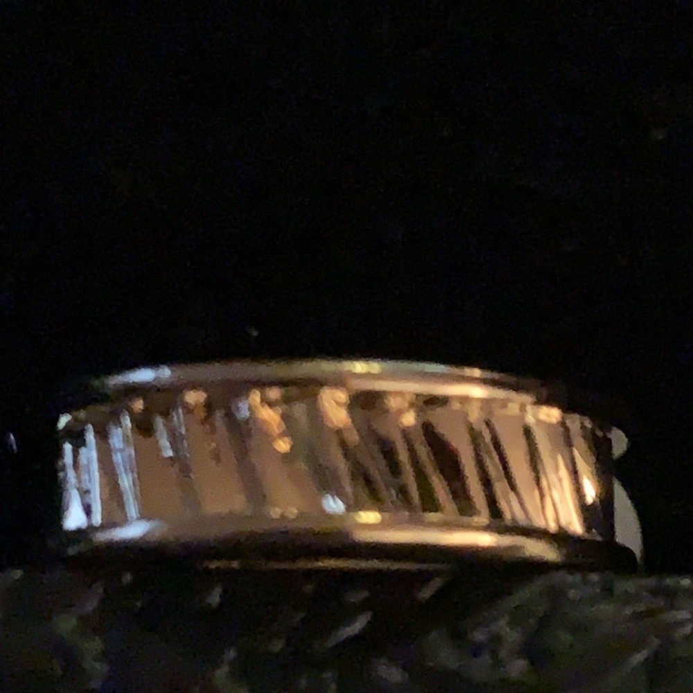 Nine West clip hoop earrings in gold tone