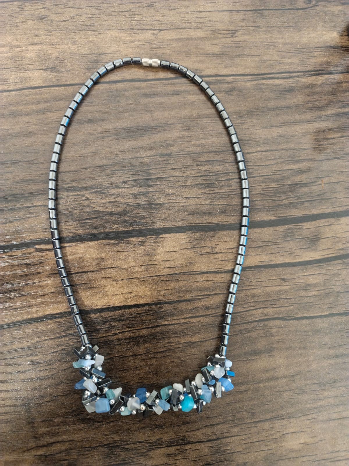 Modern Elegant Bead Necklace Unique Blue and Metallic Design for Daily Wear