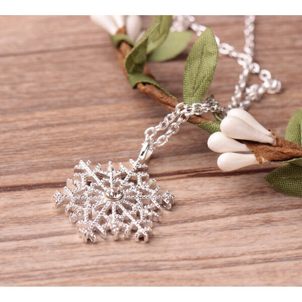 Christmas Crystal Snowflake Silver Charm Chain Necklace Pendant Jewelry Gift New