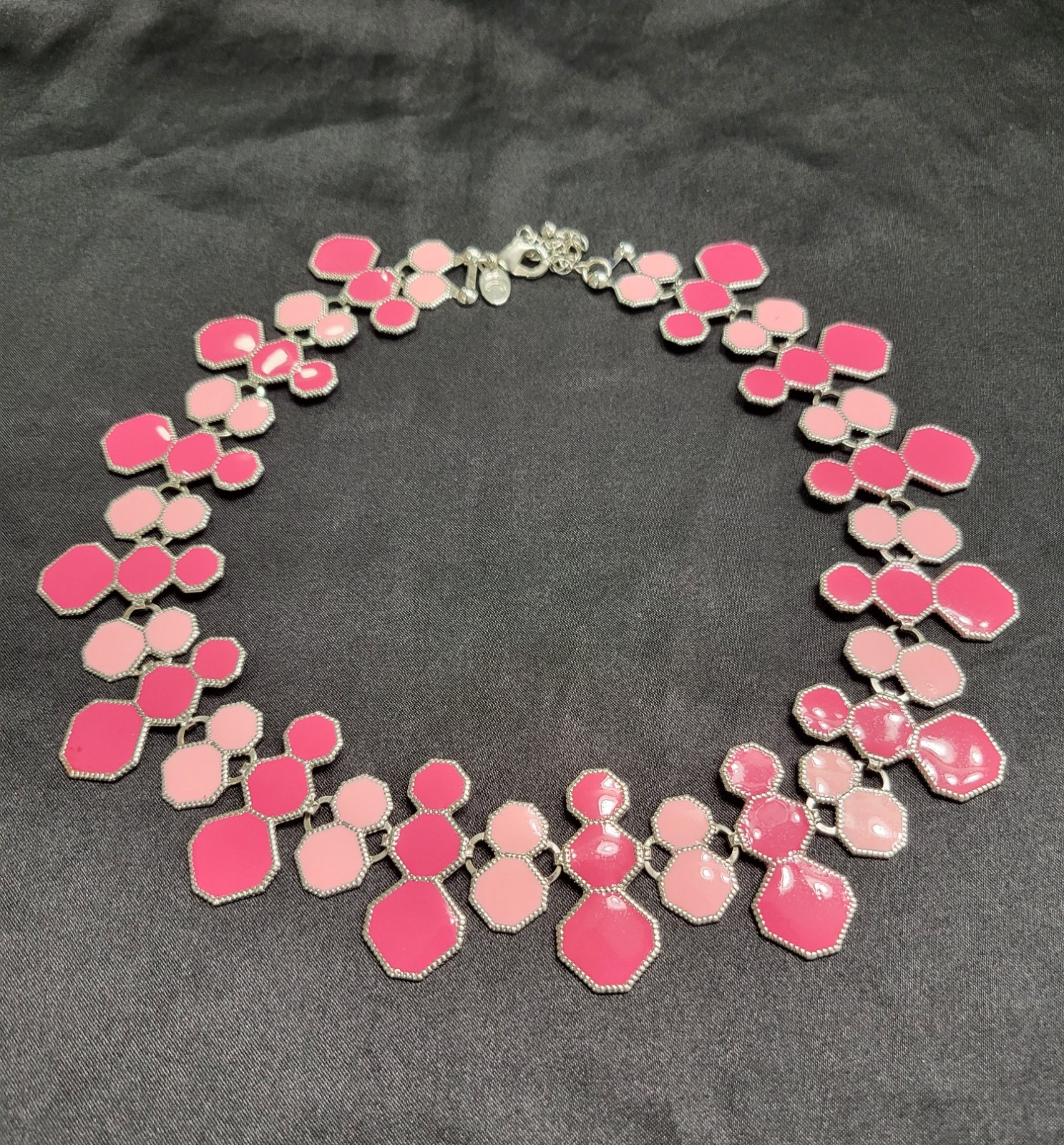 Chico’s Statement Necklace Pink Geometric Enamel Mosaic Chunky Choker Adjustable
