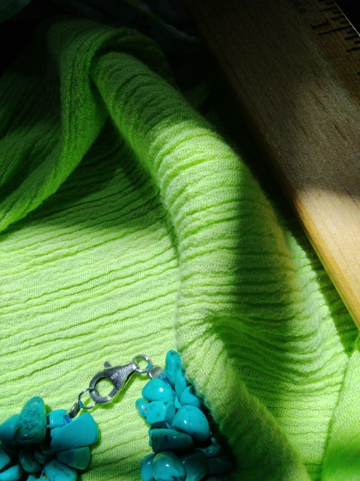 Multistrand strand turquoise magnesite beaded Necklace