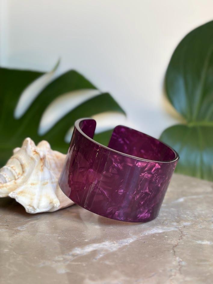 Hawaiian Jewelry False Tortoise Turtle Shell Resin Bracelet Vintage Bangle