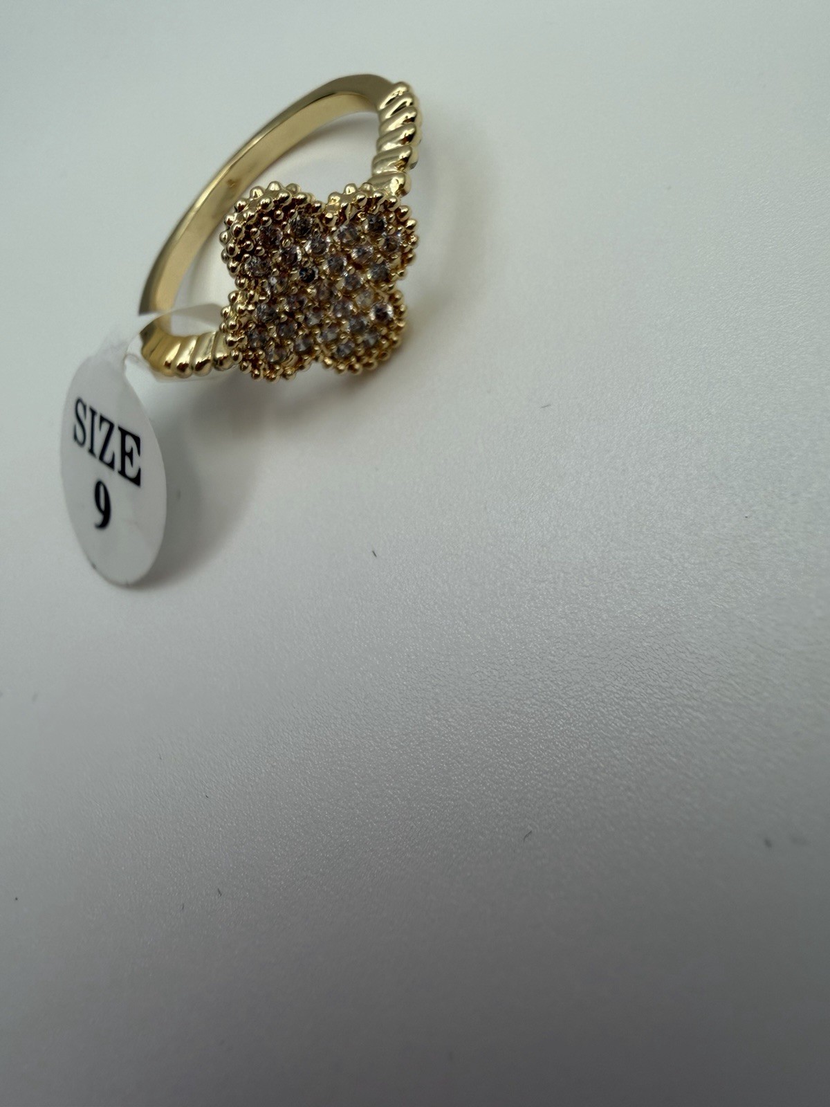 18k Gold Filled clover ring – Size 9