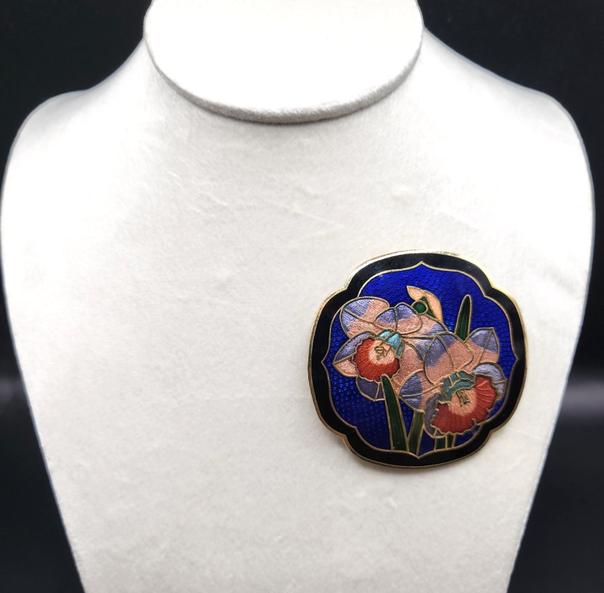 Vintage Cloisonne Enamel Flower Brooch Pin Blue Guilloche Daffodil Floral 1.8″