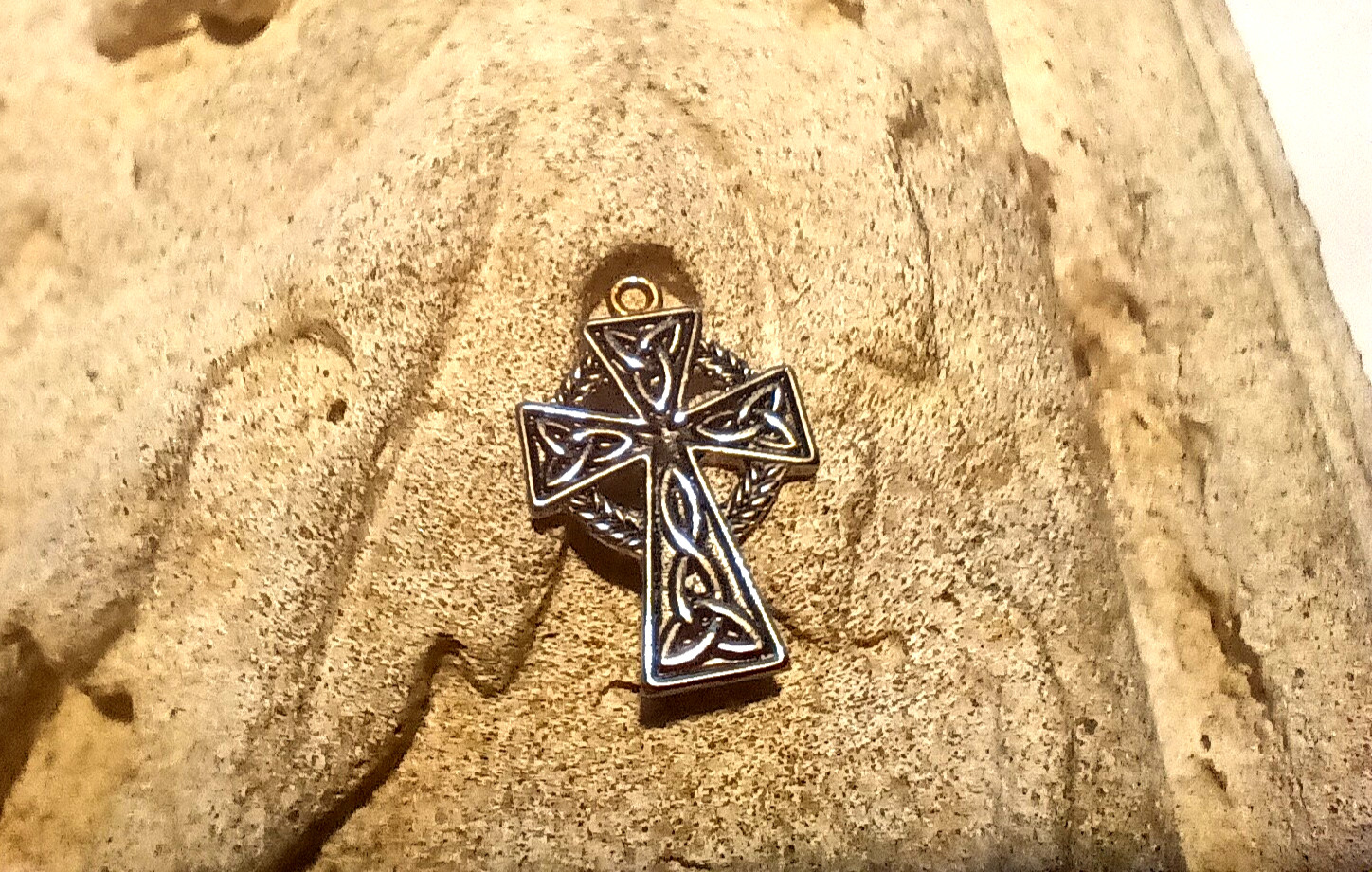 Antique Look Byzantine Style Cross Pendant Charm 15mm x 26mm FREE SHIP B3