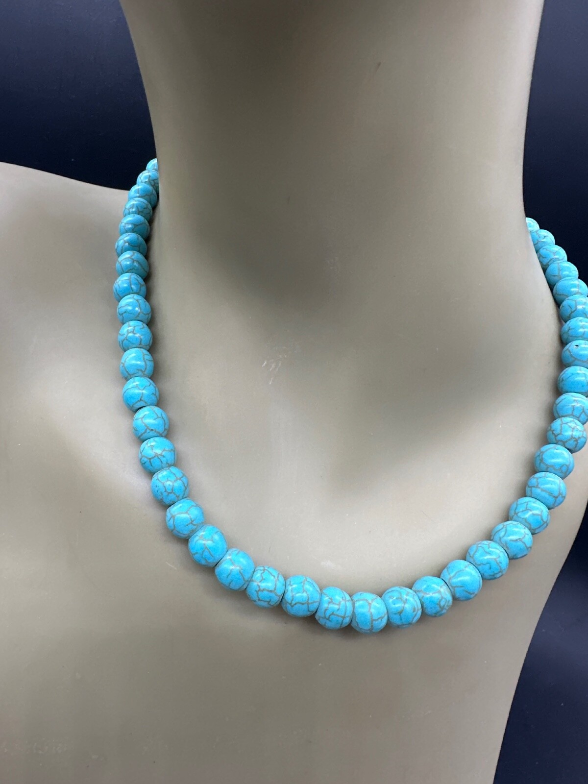 ESTATE SILVER PLATED TURQUOISE HOWLITE BEAD STRAND STRING NECKLACE 19″