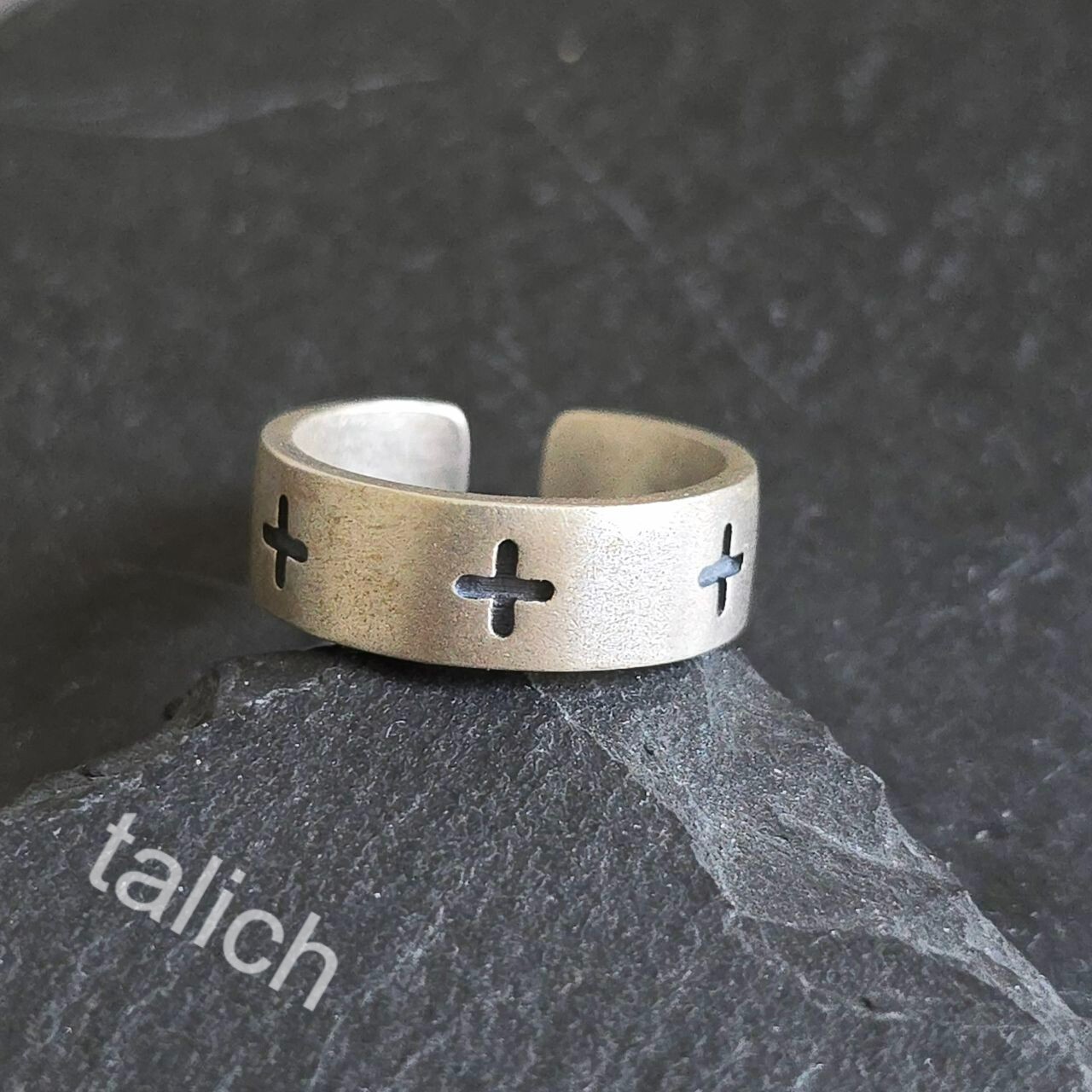 Cross Stamped Solid 925 Sterling Silver Band Ring Size 7 Adjustable Unique