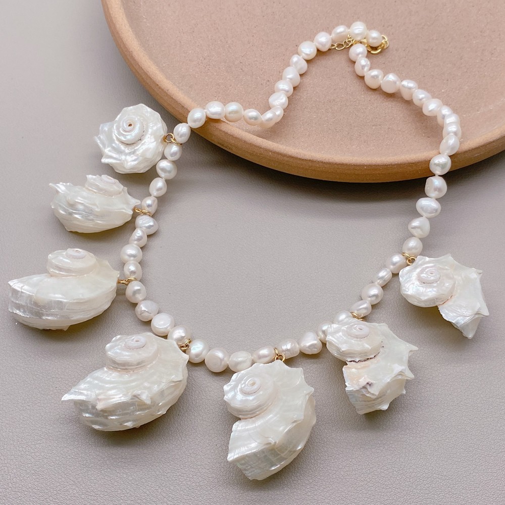 White Baroque Pearl Conch Shell Pendant Statement Necklace Women Collar Jewelry